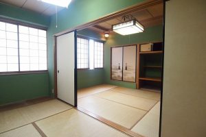 P8319346s-