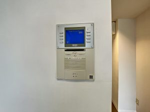 YomodaApartment201-1706942441_1706943148_43198_ec7a4f1