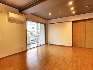 Thumb_a201-1648090997_1648091907_91919