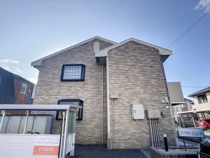 a-1697090829_1697090832_90873_835a47b