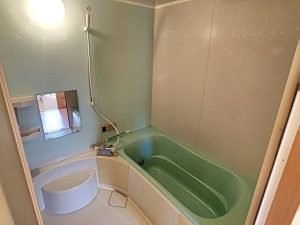 フィナールアソシアード_０１０５_内装画像4_バス