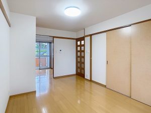 アルティスタ_０３０２_内装画像1_内装