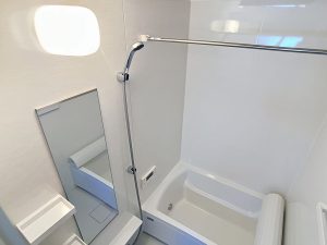 property_2c524eca-f757-4045-90c1-f6e4a92c087b_00007