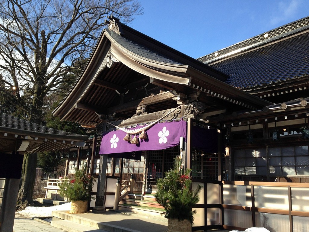 倶利伽羅不動寺にて御祈願。